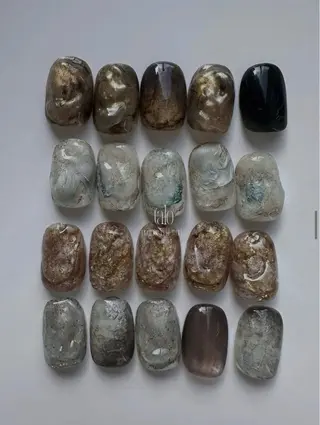 ネイル 安藤 奈知のネイルデザイン