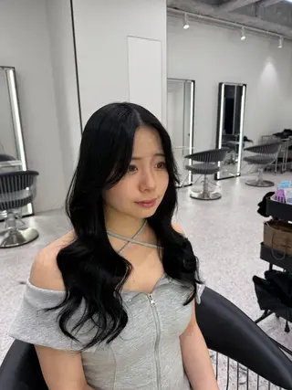 ロング 無料カット/原宿/ オリーブカラーこはるのヘアスタイル