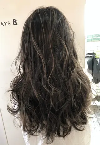 ロング カラー 【代表】高山 一真のヘアスタイル