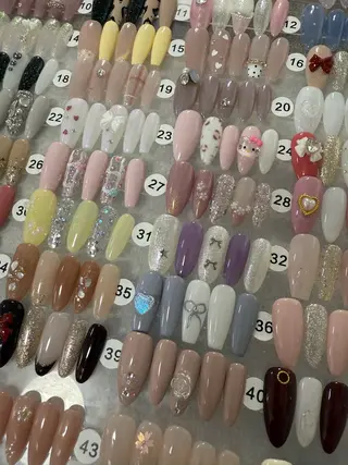 ネイル マンネイル所属・齊 匯楡のネイルデザイン