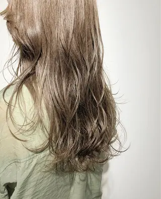 セミロング LOuNICA/銀座 RYUNOSUKEのヘアスタイル