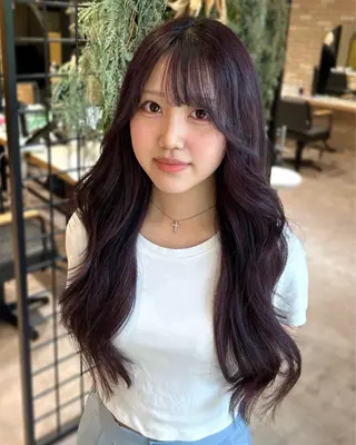 ロング カラー 透明感カラー、ネイル COCORO🎀☘️のヘアスタイル