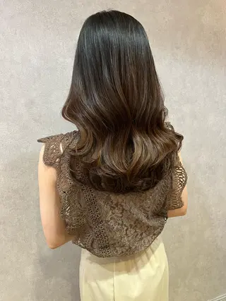 ロング enn to yuu所属・髪質改善&自分改革 ♡KURENAのヘアスタイル