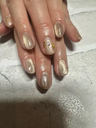 ネイル e.nail所属・🍎吉田 恵里🍎のネイルデザイン