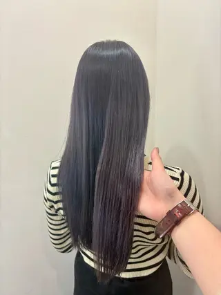 ロング 🎀透明感カラー 🐈ナズナのヘアスタイル