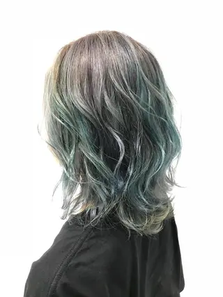 セミロング 河上 雅俊のヘアスタイル