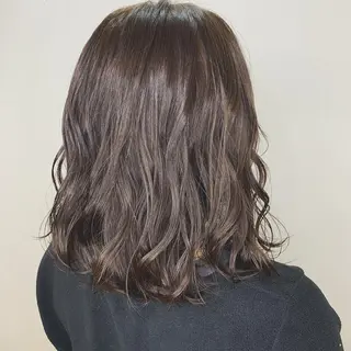 ミディアム 🌷L'oeuf 【ﾙﾌ】ホシカワ🌷のヘアスタイル