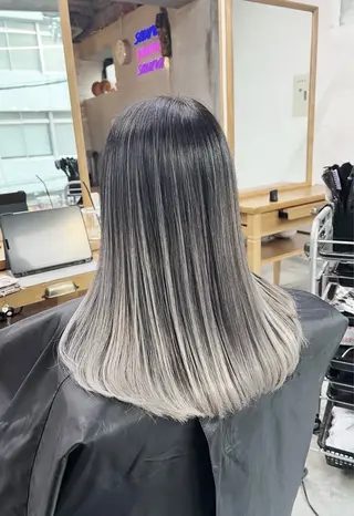 セミロング カラー ROBIN所属・指名数No.1 /NAOYAのヘアスタイル