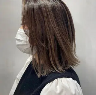 ミディアム 上原 みちるのヘアスタイル