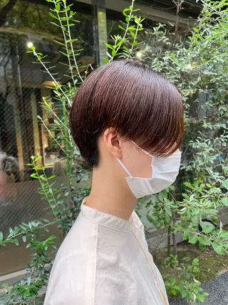 ショート えんぐちとも／透明感 カラー／博多ボブのヘアスタイル