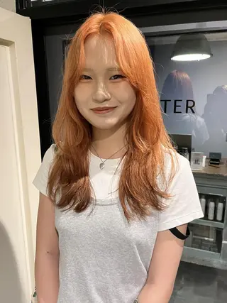 ロング カラー ﾊｲﾄｰﾝ/ｼｮｰﾄ 村上淳乃🐥のヘアスタイル