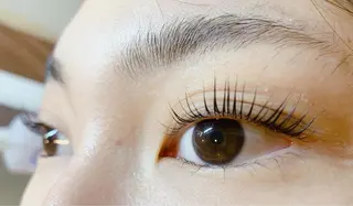 マツエク・マツパ fan.germe 副店長MIYABIのマツエク・マツパデザイン