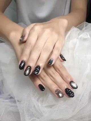 ネイル ENsalon AKIRAのネイルデザイン