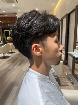 メンズ ZELE  上尾所属・濱中 美葵のヘアスタイル