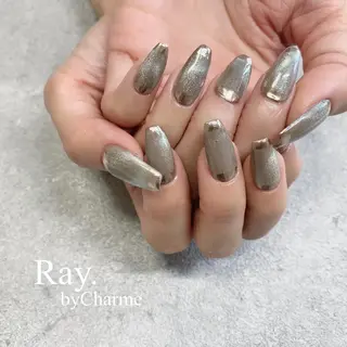 ネイル Ray. ／綺麗目ニュアンスのネイルデザイン
