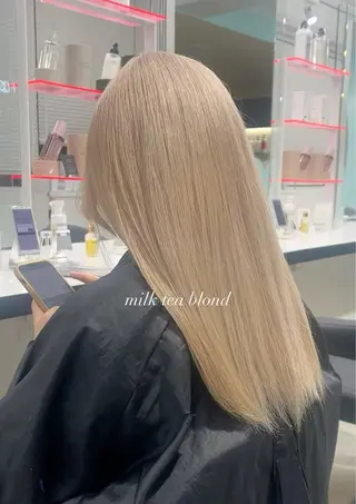 ロング 透明感ベージュ 🎀Sayaka🎀のヘアスタイル