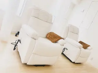 アイブロウ Rom Flora所属・天野 和真の眉毛・アイブロウイメージ