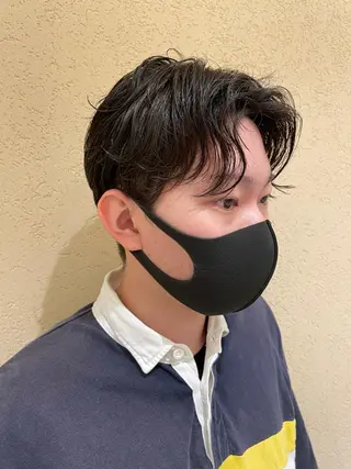 ショート 新宿メンズパーマ ヨモギダのヘアスタイル