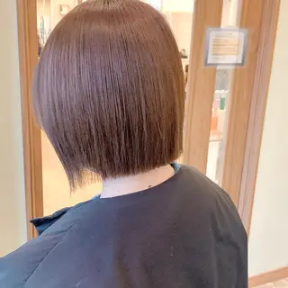 ショート カラー NUMBER_ ユイナのヘアスタイル