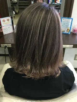 ミディアム カラー パーマ 【似合わせカット 特化】CHIKAのヘアスタイル