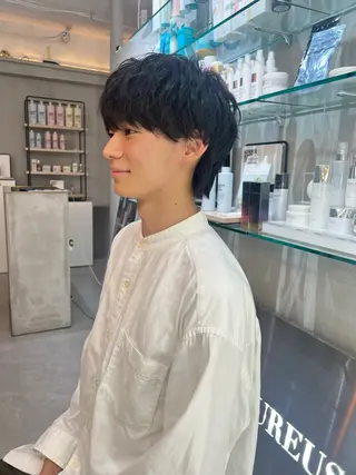 ミディアム je suis heureuse所属・ハイライトカラー 🌀ゆい❣️のヘアスタイル