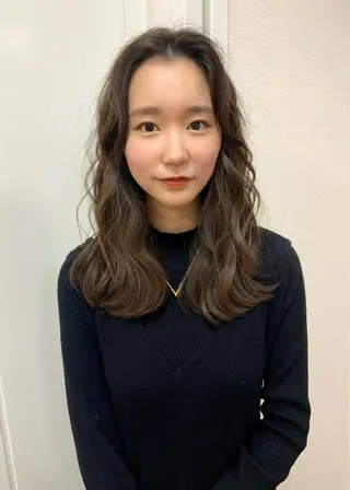 セミロング カラー ♡ma ki♡のヘアスタイル