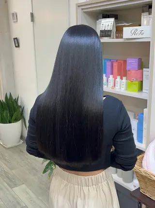 ロング Light所属・✨佐野ハイトーン/ 韓国ヘア💫上岡蓮のヘアスタイル