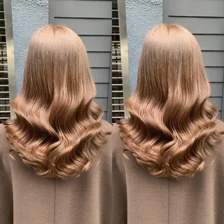 セミロング カラー 髪質改善特化 ミサワコウキのヘアスタイル