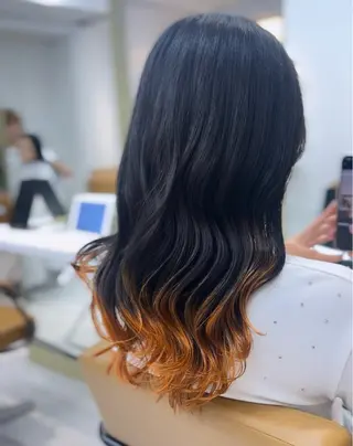 セミロング SHU/レイヤー /韓国ヘアのヘアスタイル