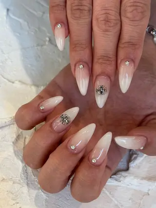 ネイル chipieee MAIKAのネイルデザイン