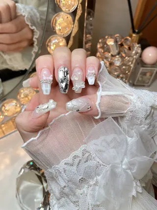 ネイル 23時まで❤︎韓国、 ワンホンネイルのネイルデザイン