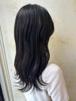 ロング カラー 飯島 有純のヘアスタイル