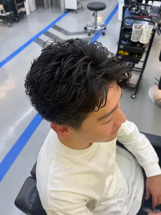 パーマ DAZZLE hair RUSH所属・松井 陸のヘアスタイル