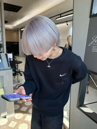 ショート カラー AYAKASA 暖色カラー/レイヤーのヘアスタイル