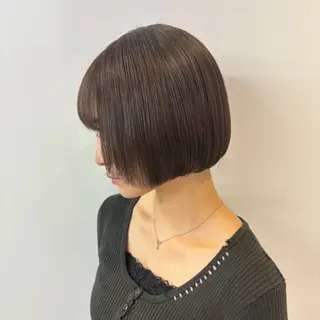 ショート Ren. 🦋デザインカラーのヘアスタイル