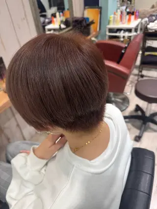 ショート カラー 豊田 さくらのヘアスタイル