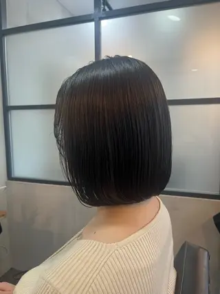 ショート 栗本 陽香/顔周りレ イヤー/透明感カラーのヘアスタイル