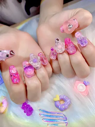 ネイル シェアサロンLei.g(レイジー)所属・3Dアートネイル💗 都築レナのネイルデザイン