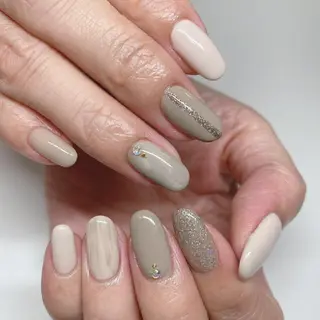 ネイル Lily Roseスタッフ一同のマツエク・マツパデザイン