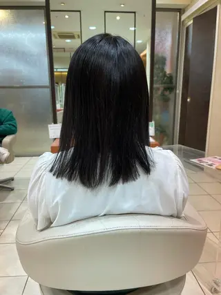 セミロング カラー カネヒラ リョウスケのヘアスタイル