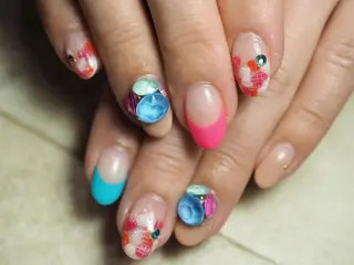 ネイル 横浜東口Monie☆ REIKAのネイルデザイン