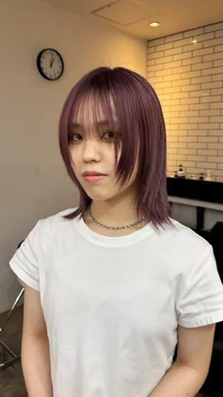 ミディアム GATE.所属・梅田／ハイトーン ／アレンジ／りなのヘアスタイル