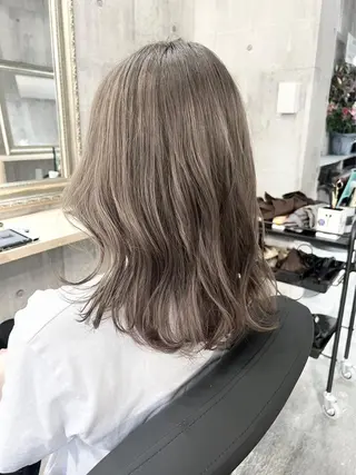 セミロング カラー Sunny side 大名 RIOのヘアスタイル