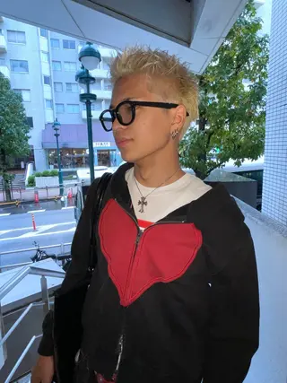 カラー メンズ メンズカット ハイトーン[佐橋]のヘアスタイル