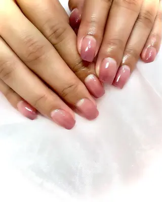 ネイル 梅津 郁美のネイルデザイン