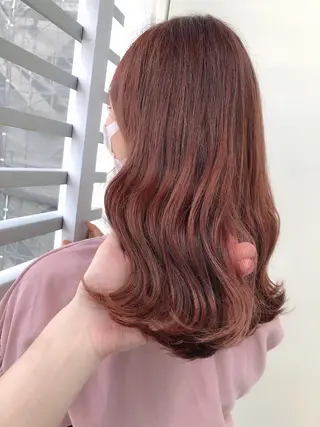 セミロング カラー 韓国🇰🇷レイヤー 映える顔周り🩷のヘアスタイル