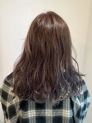 ロング diarスタイリスト 山田のヘアスタイル