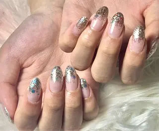 ネイル hohomi .のネイルデザイン