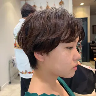 ショート カラー 似合わせ レイヤー須川のヘアスタイル