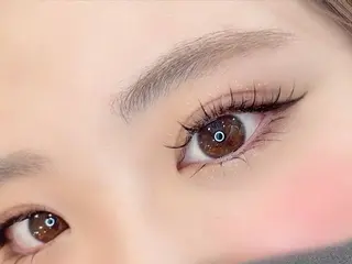 マツエク・マツパ 山田 さくらのヘアスタイル